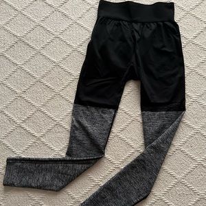 GymShark Two Tone Black & Gray Seamless Leggings